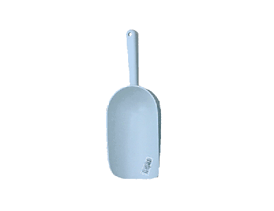 Plastic Feed Scoop 1.5 qt